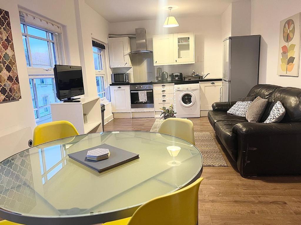 Yeovil Apartments Eksteriør billede